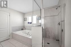 Master Washroom - 