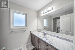 2nd Washroom - 