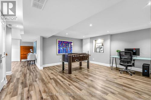 315 Swinburne Road, Burlington, ON - Indoor