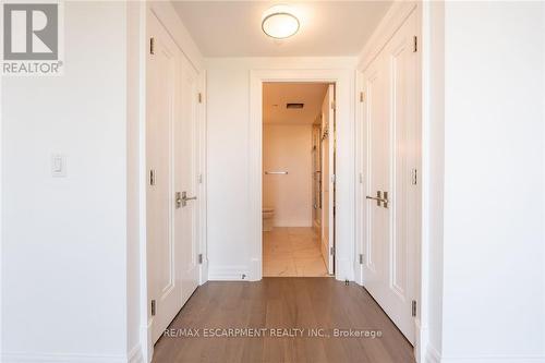 406 - 2060 Lakeshore Road, Burlington, ON - Indoor Photo Showing Other Room