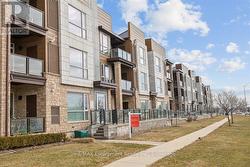 205 - 2393 BRONTE ROAD Oakville (Wm Westmount), ON L6M 1P4