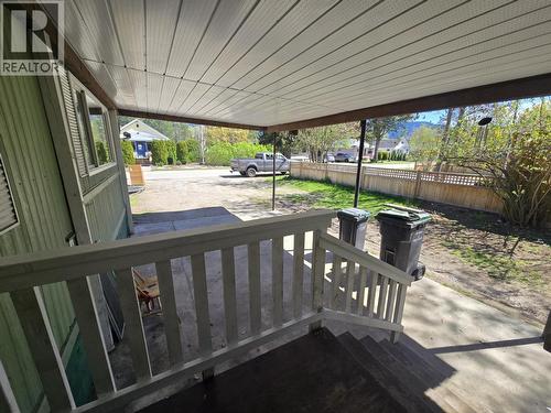 300 3Rd Avenue, Castlegar, BC 