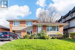 151 NEWTON DRIVE Toronto, ON M2M 2N4