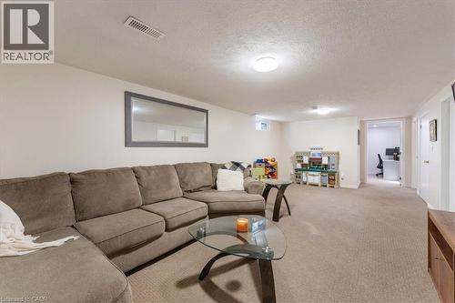 32 Donly Drive N, Simcoe, ON - Indoor Photo Showing Living Room