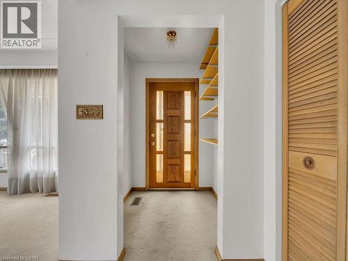1416 Highway 6, Hamilton, ON - Indoor Photo Showing Other Room