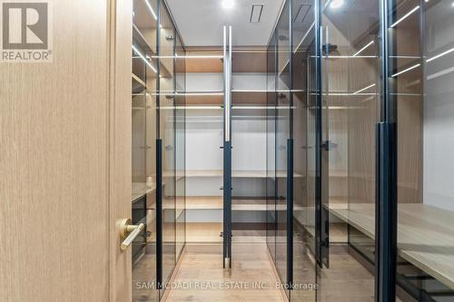 977 Unsworth Avenue, Burlington, ON - Indoor Photo Showing Other Room