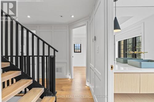 977 Unsworth Avenue, Burlington, ON - Indoor Photo Showing Other Room
