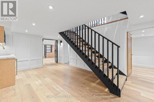 977 Unsworth Avenue, Burlington, ON - Indoor Photo Showing Other Room