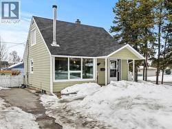 1 KALZAS PLACE Whitehorse, YT Y1A 3M9