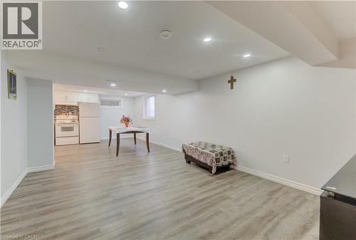 110 Hazelglen Drive, Kitchener, ON - Indoor