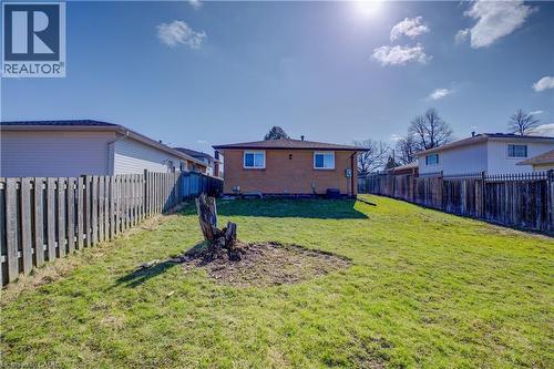 110 Hazelglen Drive, Kitchener, ON - Outdoor