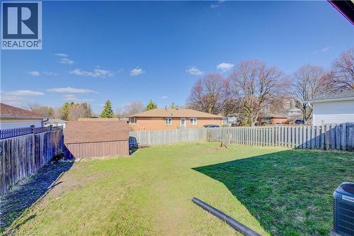 110 Hazelglen Drive, Kitchener, ON - Outdoor