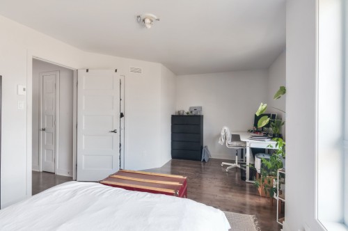 Master Bedroom - 1212 Rue Fournelle, La Prairie, QC - Indoor Photo Showing Bedroom
