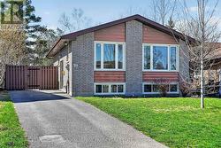 91 RIDEAU CRESCENT  Peterborough (Ashburnham Ward 4), ON K9J 1G7