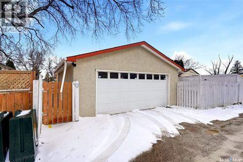 224 Mikkelson Drive, Regina, SK - Outdoor