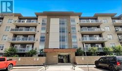 316 - 16 MARKLE CRESCENT  Hamilton, ON L9G 0H4