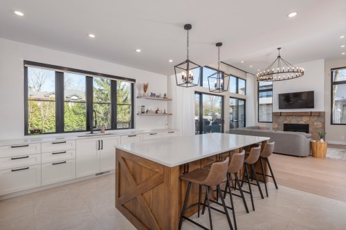 Cuisine - 57 Boul. Beaconsfield, Beaconsfield, QC - Indoor