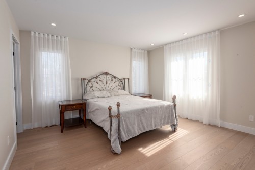 Penderie (Walk-in) - 57 Boul. Beaconsfield, Beaconsfield, QC - Indoor With Storage