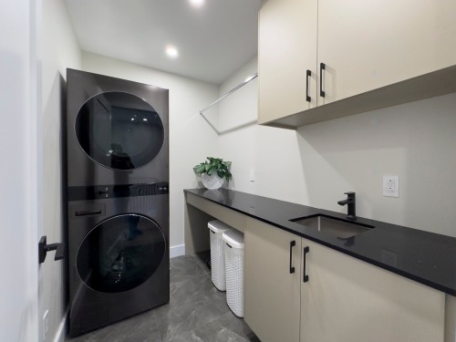 Sous-sol - 57 Boul. Beaconsfield, Beaconsfield, QC - Indoor Photo Showing Other Room