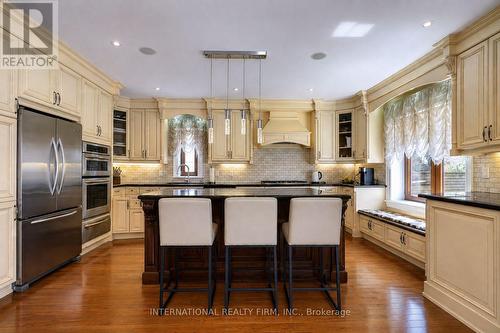 3496 Burningoak Crescent, Mississauga, ON - Indoor Photo Showing Kitchen With Stainless Steel Kitchen With Upgraded Kitchen