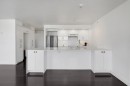Kitchen - Ph-1924-3450 Rue Drummond, Montréal (Ville-Marie), QC  - Indoor Photo Showing Kitchen With Double Sink 