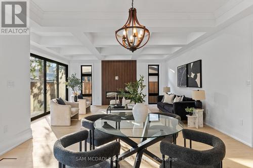 1610 Kenmuir Avenue, Mississauga, ON - Indoor Photo Showing Dining Room