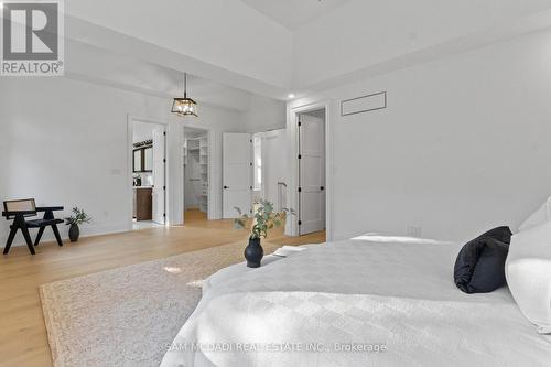 1610 Kenmuir Avenue, Mississauga, ON - Indoor Photo Showing Bedroom