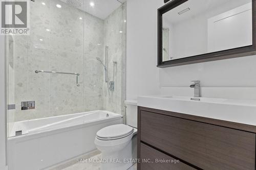 1610 Kenmuir Avenue, Mississauga, ON - Indoor Photo Showing Bathroom