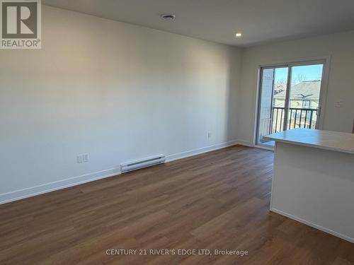 131 Gore Street E, Perth, ON - Indoor Photo Showing Other Room