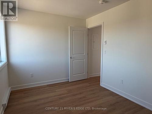 131 Gore Street E, Perth, ON - Indoor Photo Showing Other Room