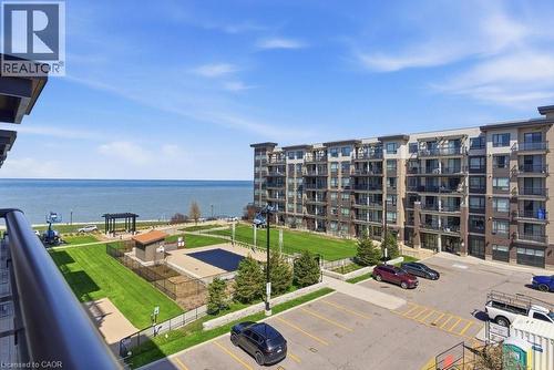 40 ESPLANADE Lane Unit# 406  Grimsby, ON L3M 0G9