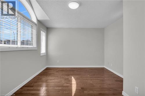 115 Daimler Drive, Kitchener, ON - Indoor Photo Showing Other Room