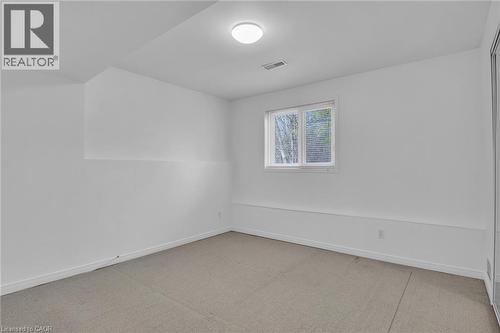 115 Daimler Drive, Kitchener, ON - Indoor Photo Showing Other Room