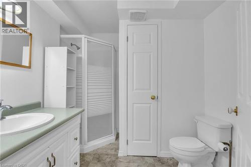 115 Daimler Drive, Kitchener, ON - Indoor Photo Showing Bathroom