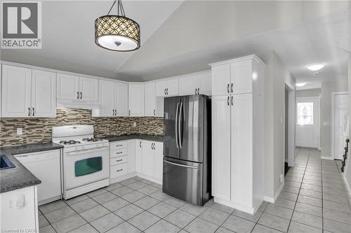 115 Daimler Drive, Kitchener, ON - Indoor Photo Showing Kitchen