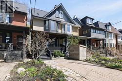 533 BRUNSWICK AVENUE  Toronto, ON M5R 2Z6