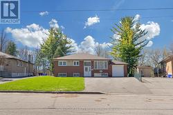 134 SUSSEX STREET  Oshawa, ON L1G 1V9