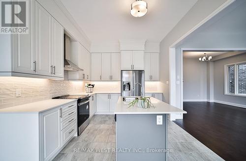 14 PERIWINKLE ROAD  Springwater, ON L0L 1Y3