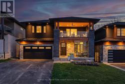 404 COX MILL ROAD  Barrie, ON L4N 3W9