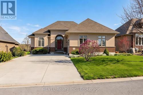 32 Magnolia Lane, Welland (Hwy 406/Welland), ON - Outdoor With Facade