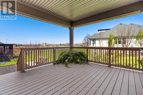 32 Magnolia Lane, Welland (Hwy 406/Welland), ON - Outdoor With Deck Patio Veranda With Exterior