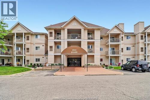 2922 RIVARD Unit# 318  Windsor, ON N8T 3N9
