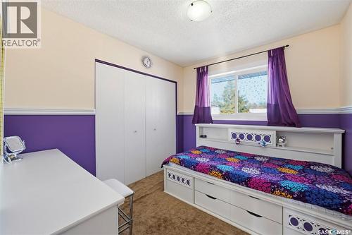 111 Gustin Crescent, Saskatoon, SK - Indoor Photo Showing Bedroom