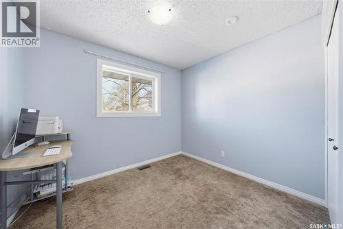 111 Gustin Crescent, Saskatoon, SK - Indoor Photo Showing Other Room