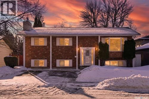 111 Gustin Crescent, Saskatoon, SK - Outdoor