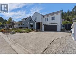 Potential to finish mortgage helper over the garage! - 