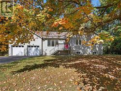 56 BECKETTS SIDE ROAD Tay, ON L0K 2C0