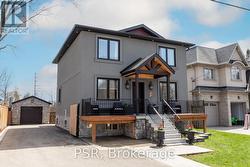 176 TROY STREET  Mississauga, ON L5G 1S7