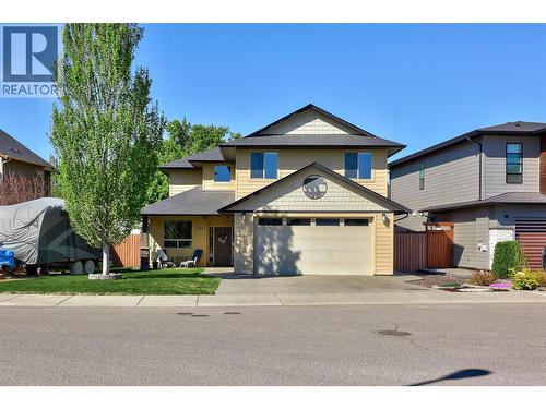 2704 BEACHMOUNT Crescent  Kamloops, BC V2B 0E6