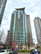 209 - 33 ELM DRIVE W Mississauga, ON L5B 4M2